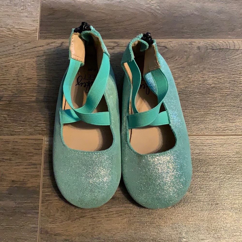 Monkey Feet Ballet Flats